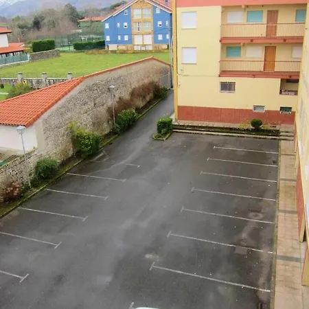 Apartment With 2 Bedrooms In Celorio With Terrace 400 M From The Beach Llanes